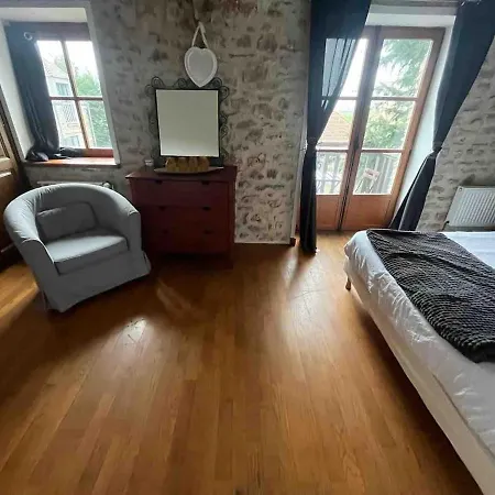 בית נופש Charming House Auvernaux